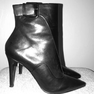 Pour la Victoire Boots